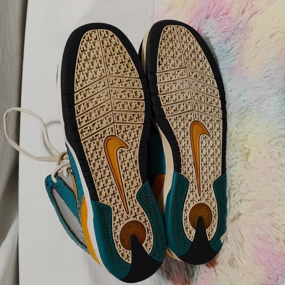 Nike Oncore Vintage Hi Top Shoes 2009 Sz.9 (X-102 CRATE) - Picture 10 of 15